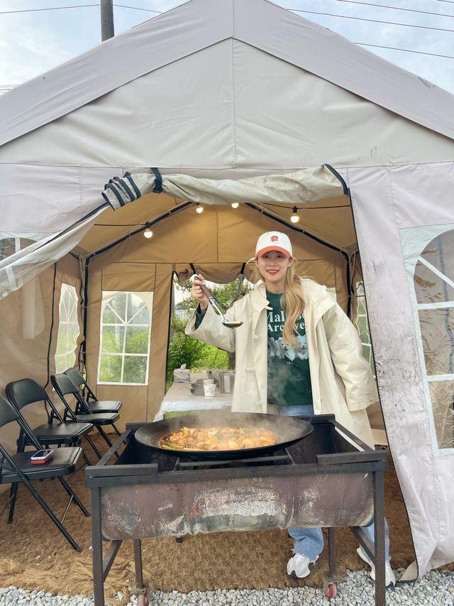 [마니산솥뚜껑닭볶음탕🐔]캠핑분위기 완전 가능한 닭볶음탕 맛집