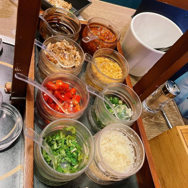 必試火焰牛尾煲同鷓鴣湯