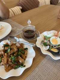 ร้านลือจันท์ อาหารพื้นเมือง ต้องลอง🙃