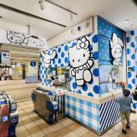 🇯🇵 Hello Kitty Town Tama-Center Station