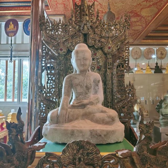 วัดปากน้ำภาษีเจริญ