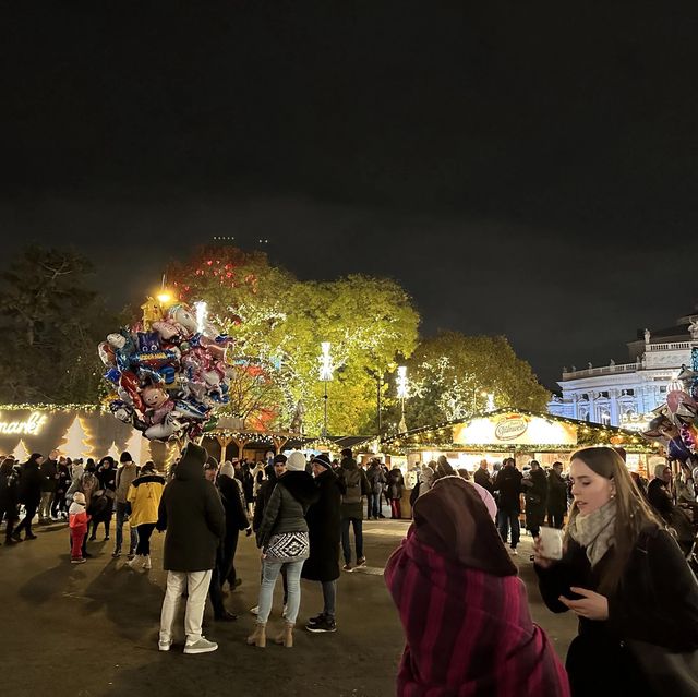Viennese Christmas wonderland at city hall sq