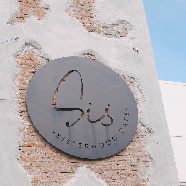 𝗦𝗶𝘀𝘁𝗲𝗿𝗵𝗼𝗼𝗱.𝗖𝗮𝗳𝗲 🏡🌥️