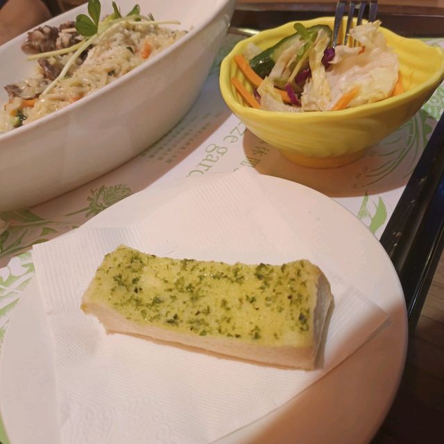 屏東市自然風餐廳 異國料理 綠意盎然的環境