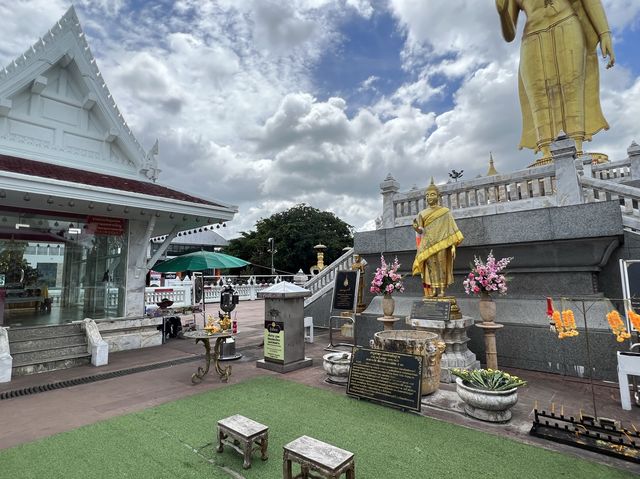 พระพุทธมงคลมหาราช