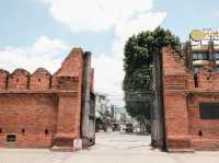 ประตูท่าแพ (Tha Phae Gate)