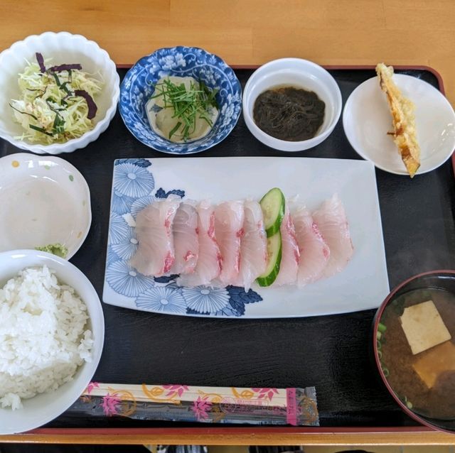 可愛い彼女とラブラブ旅行 可愛い彼女とラブラブ旅行