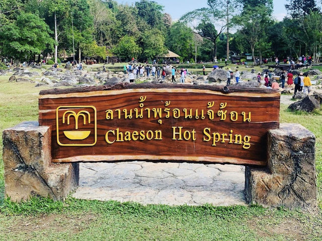 กินไข่ออนเซ็น เล่นน้ำตก ที่แจ้ซ้อน จ.ลำปาง