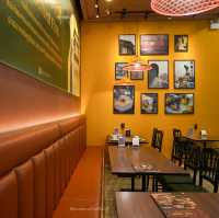 ลาวญวน โรบินสัน ฉลอง อาหารอีสาน
