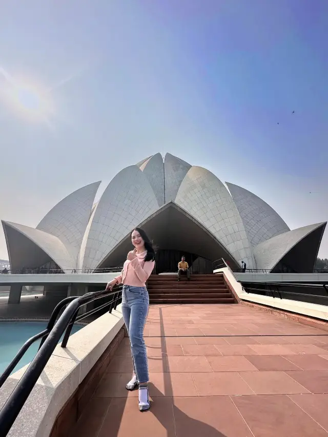 Lotus Temple; Amazing Architecture 