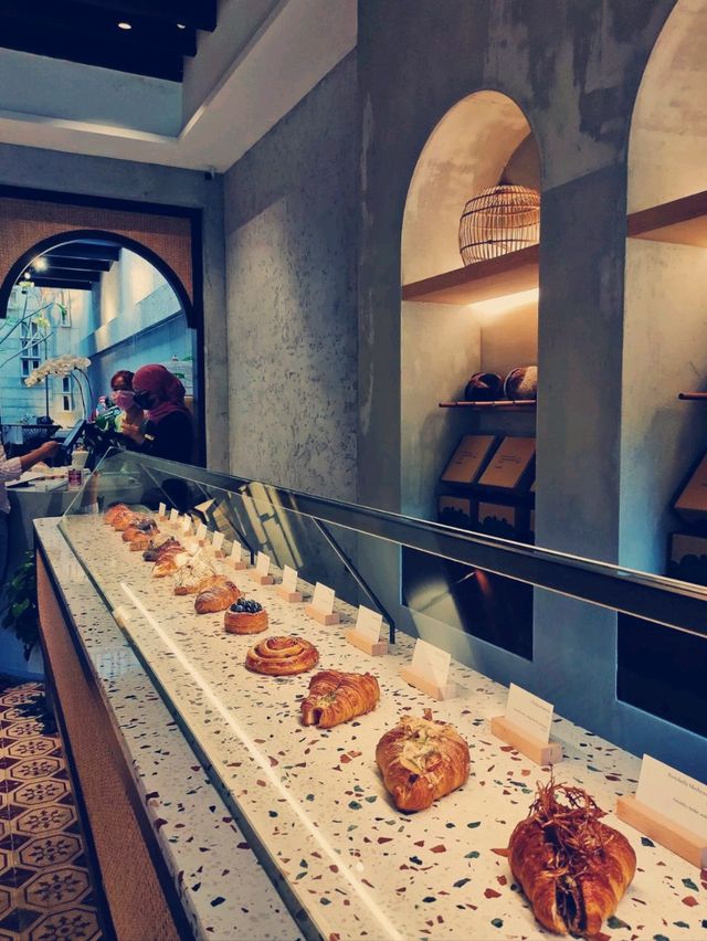 Broom Bakery