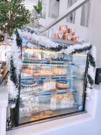 Cafe ที่เป็นมากกว่า Cafe กับร้าน Hom Samutprakan🎅