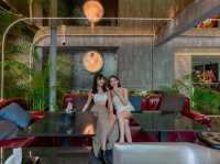 คาเฟ่ลับๆย่านพร้อมพงษ์