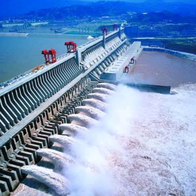 Beautiful dam of modern China 