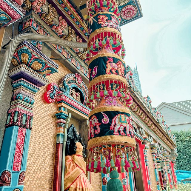 พระแม่อุมาเทวี  (วัดแขก) สีลม