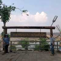 สามพันโบก จ.อุบลราชธรนี