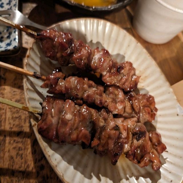 京丘炭火焼鳥専門店 Very Chill Yakitori（居酒屋）