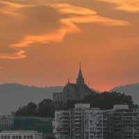 陶醉在澳門，少不了看一次海旁夕陽美景^-^