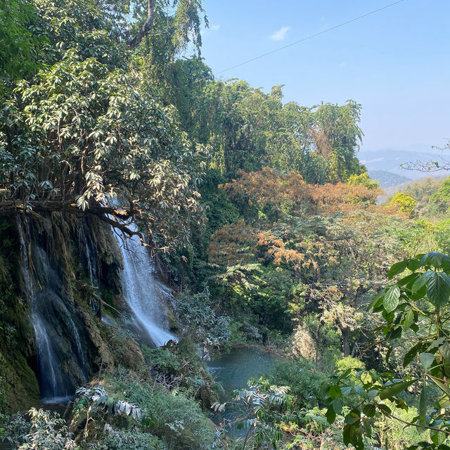 【ラオス ルアンパバーン】マイナスイオン充電 クアンシー滝