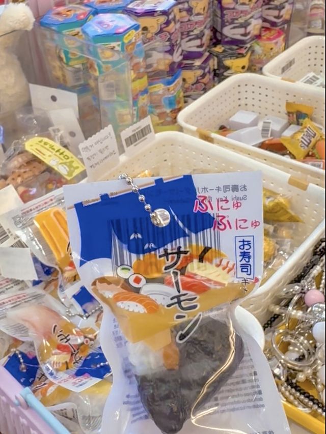 데이트하기 딱 좋은 독특한 소품과 체험이 있는 대형 소품샵, 죠니스마켓