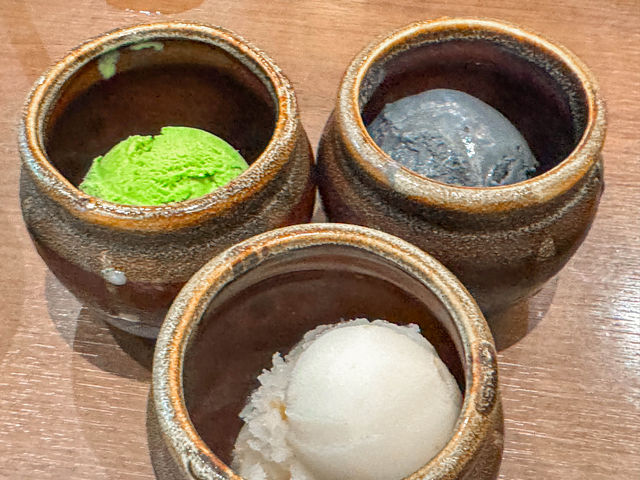 ร้านบุฟเฟต์สไตล์ญี่ปุ่น MO-MO-PARADISE