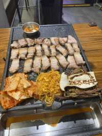 광주에서 느끼는 제주 흑돼지의 맛,제주덕구