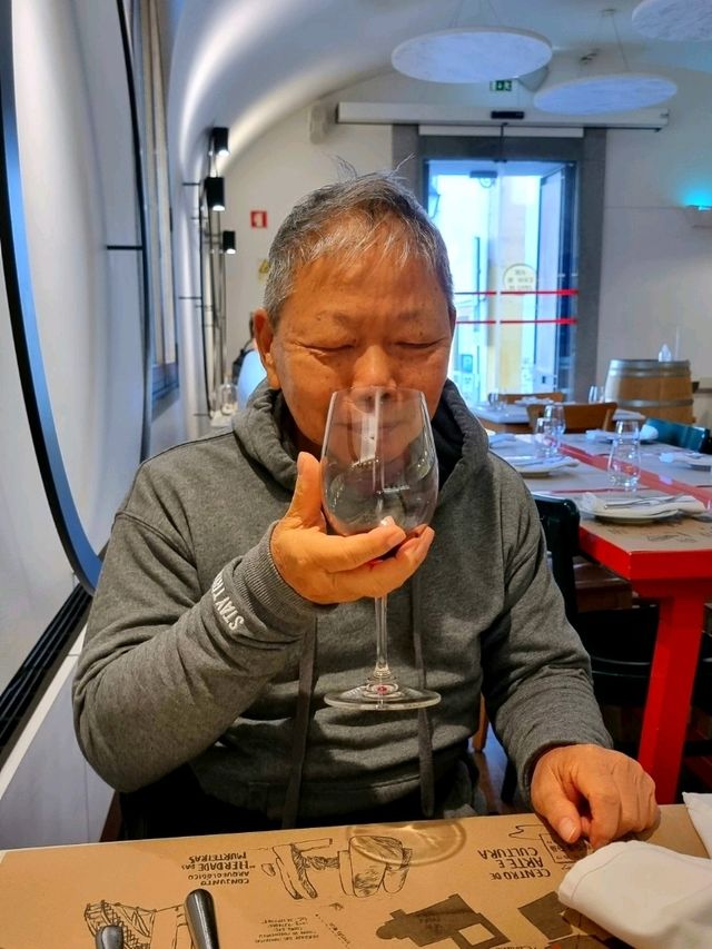 🇵🇹 Dining @ Enoteca Cartuxa 🍷 in the Heart of Evora Historic Centre