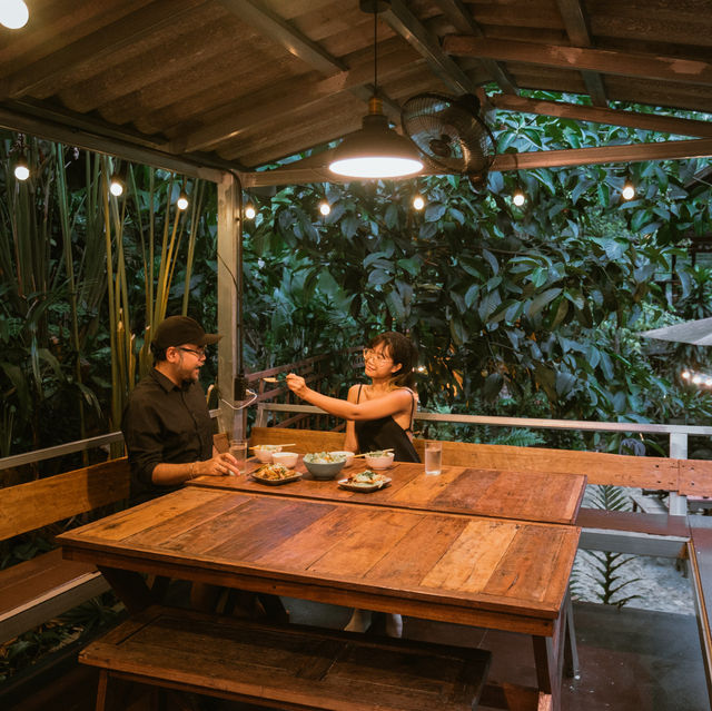 บ้านพักเหมาหลัง ติดธารน้ำ ในแม่กำปอง 🌳