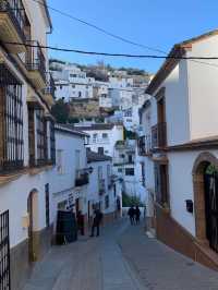 🤍Stunning White Houses in Setenil⚪️