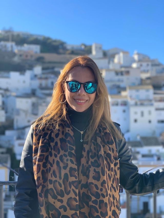 🇪🇸Astonishing White Houses in Setenil🇪🇸A MUST see😍