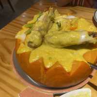 內有貓貓泰菜餐廳