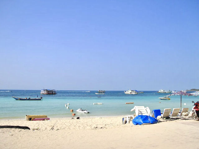 “เกาะล้าน” ทะเลสวย น้ำใส ไม่ไกลกรุงเทพฯ