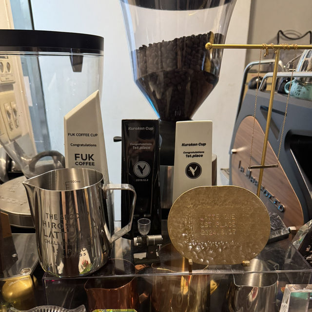 コーヒー屋さんのピスタチオテリーヌ