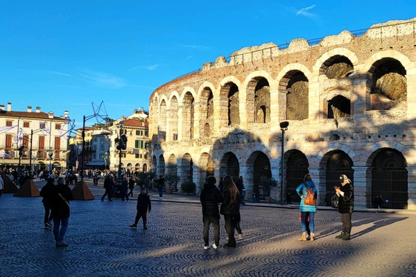 【イタリア】ヴェローナもう1つのコロッセオ | Trip.com ヴェローナ