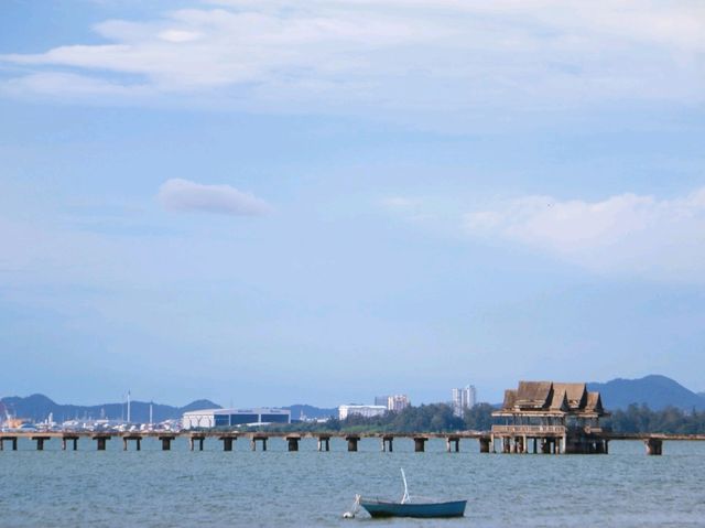 เที่ยวหาดกระทิงลาย ชลบุรี