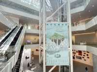 臺南中西區 純白色設計建築就是吸引眼球 臺南市美術館二館