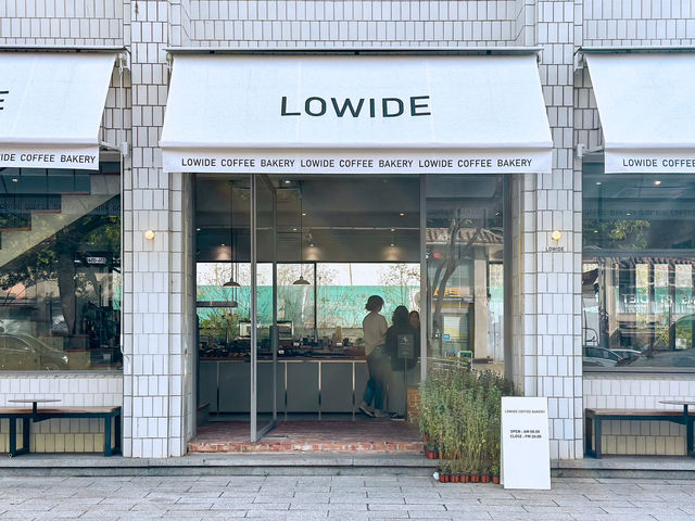 ✨압구정 실내 데이트 추천 로와이드 카페✨