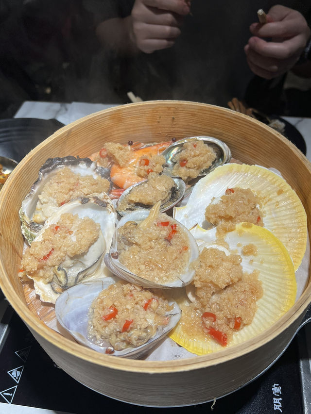 $2xx/位無限時任飲任吃火鍋