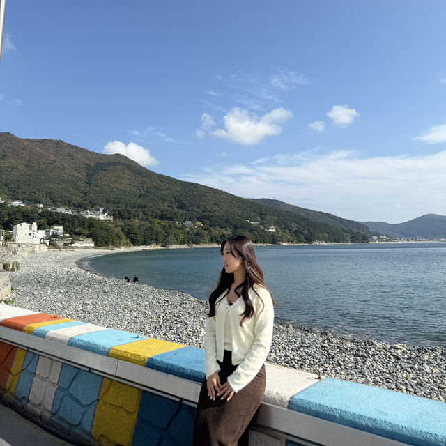 거제도의 숨은 비경, ‘망치몽돌해수욕장’ 파도가 빚어낸 자연의 보석을 만나다