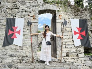 Hike to Castello di Vezio from Varenna