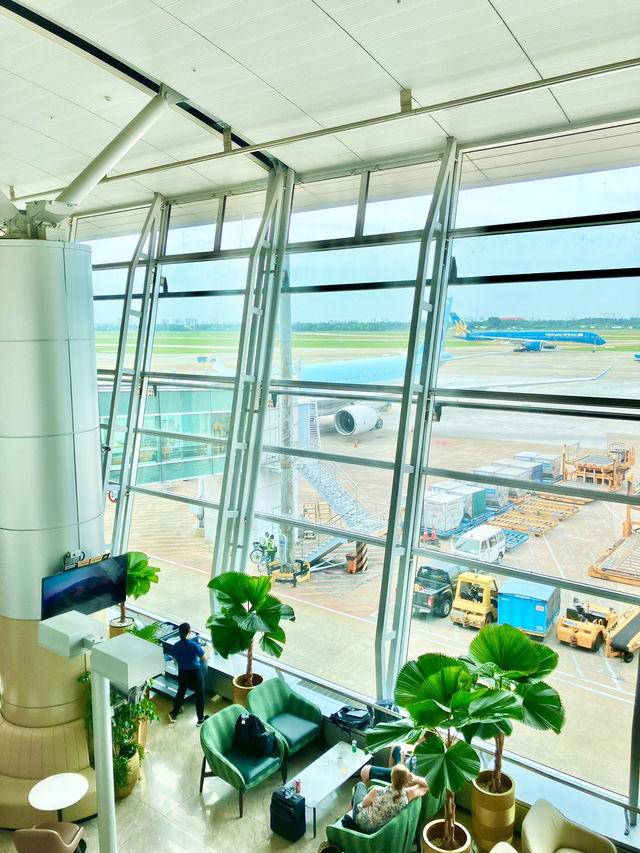 【ベトナム旅】タンソンンニャット国際空港のラウンジ