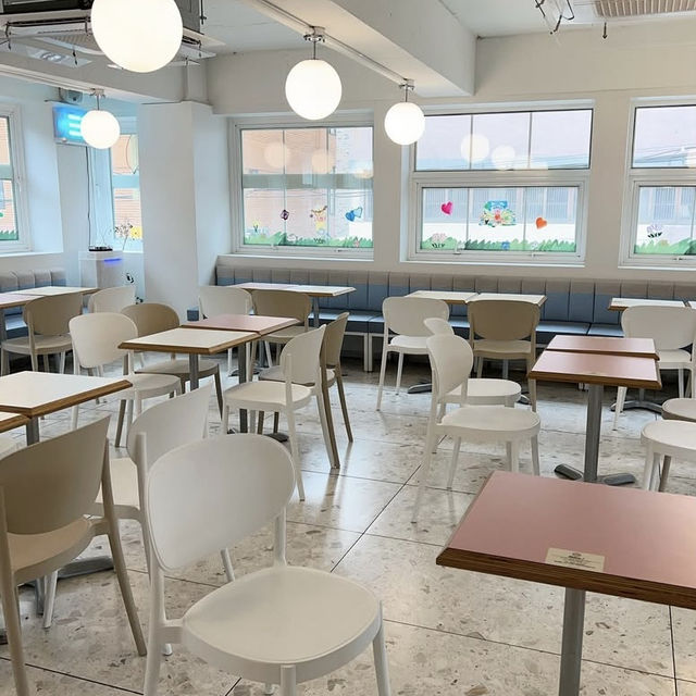 韓国🇰🇷ふわふわであま~いドーナツが大人気のドーナツ屋さん🍩