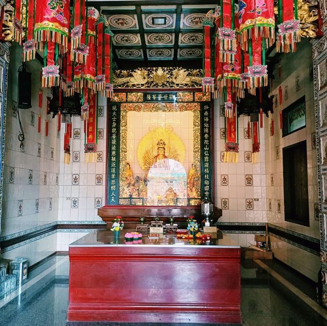 泰國合艾著名華人歷史古跡寺廟景點:慈善寺วัดฉื่อฉาง หาดใหญ่，適合拍照📸打卡祈福
