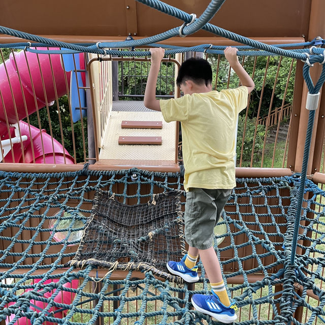【 沖繩親子遊。大型市區公園 】
