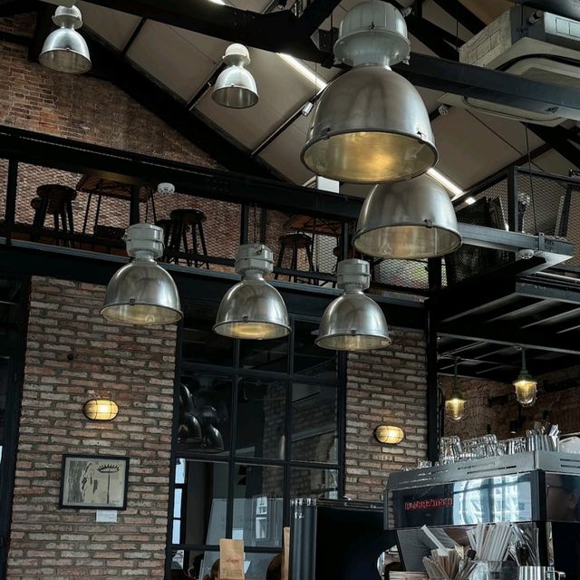 Decent cafe