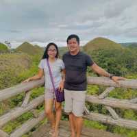 CHOCOLATE HILLS IN BOHOL, PHILIPPINES 