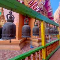 【カンチャナブリー】山頂に佇む黄金の仏像 Wat Tham Suea