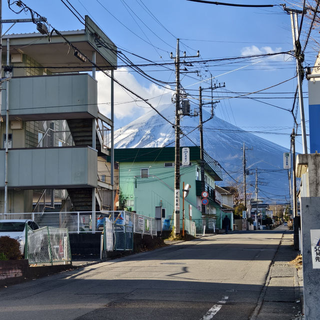 距離富士山站只是數分鐘，開業只有數年的酒店