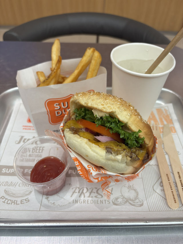 【韓国】 本格的なサンフランシスコ発祥！ハンバーガー🍔