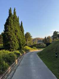 ที่พักสไตล์ทัสคานี วิวกลางหุบเขาสุดชิล #สวนผึ้ง ⛰️